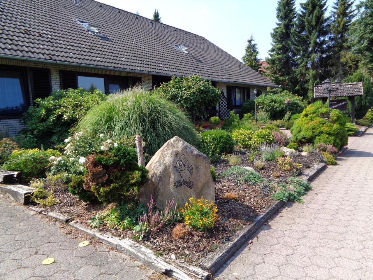 Hotel Garni Eichhornkobel Fassberg Exterior photo